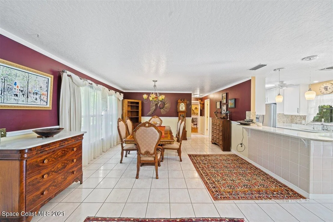 Photo of 270 Campbell Drive