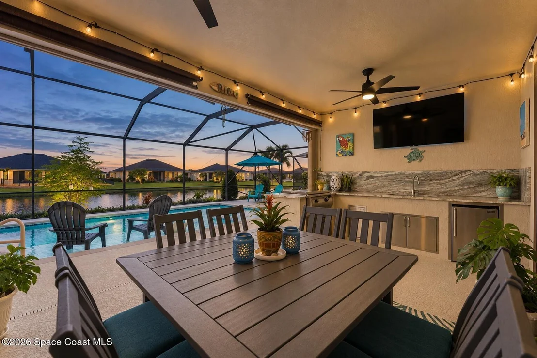 Photo of 8146 Stonecrest Drive