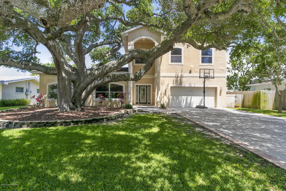 Photo of 52 Riverview Lane