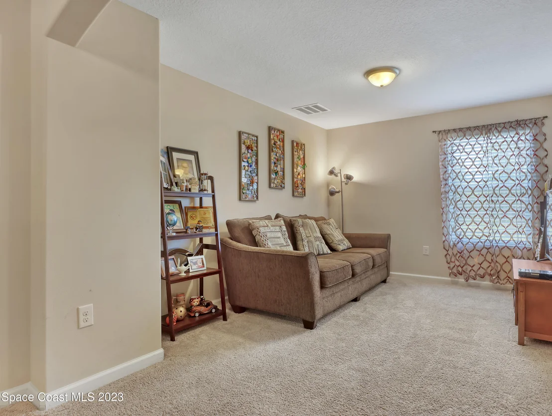 Photo of 1013 Musgrass Circle