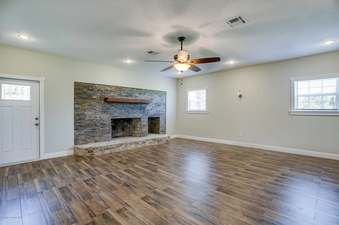 Photo of 2150 Marie Street