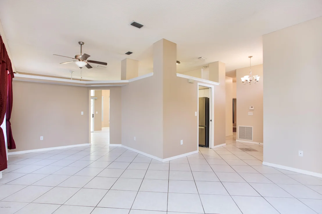 Photo of 6973 Willow Court