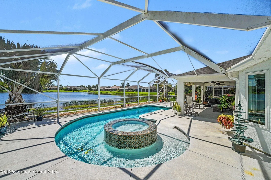 Photo of 1102 Egret Lake Way
