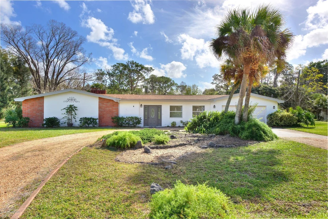 Photo of 8361 Sylvan Drive