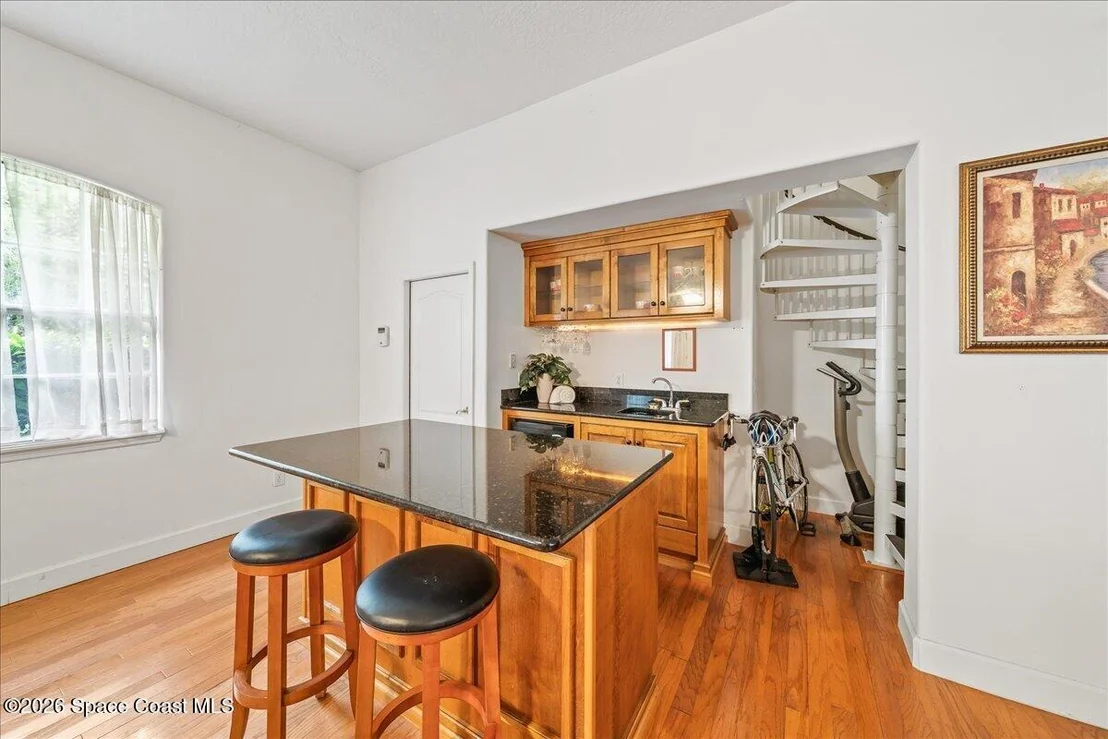 Photo of 4389 Ligustrum Drive