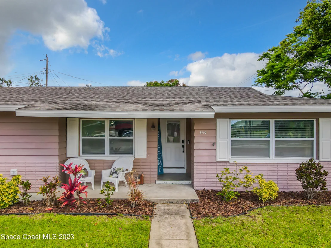 Photo of 2900 Cooper Drive
