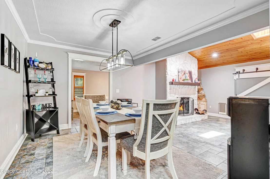 Photo of 3225 Fairview Drive