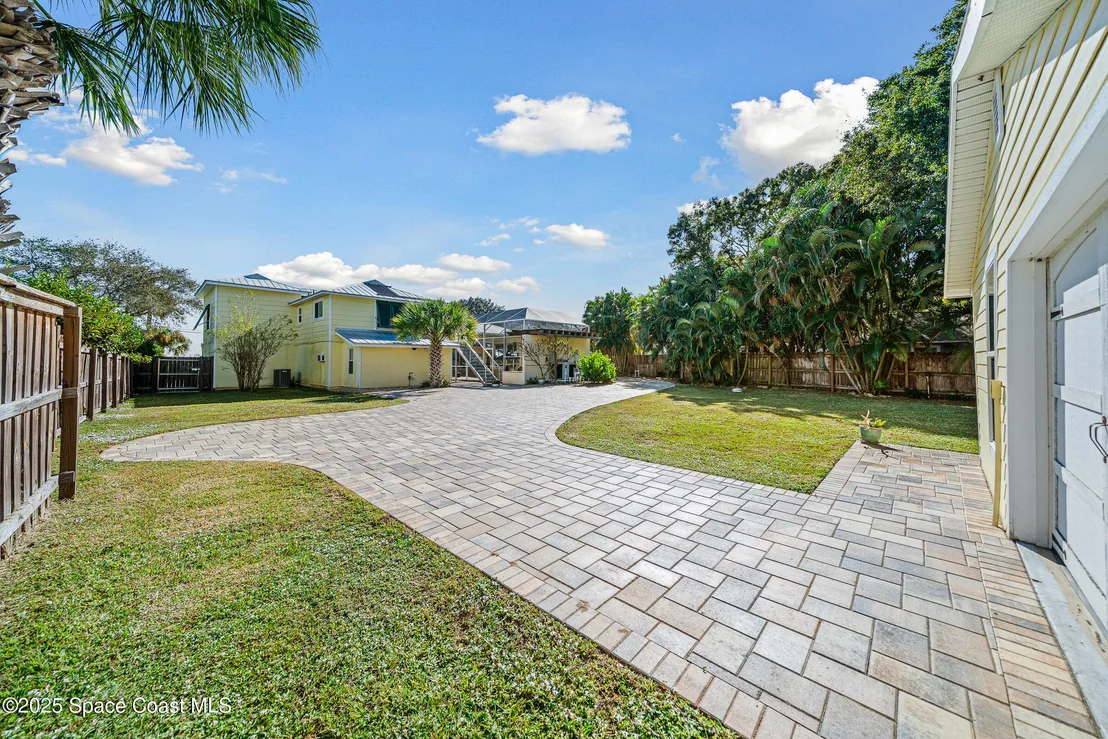Photo of 1887 Rockledge Drive