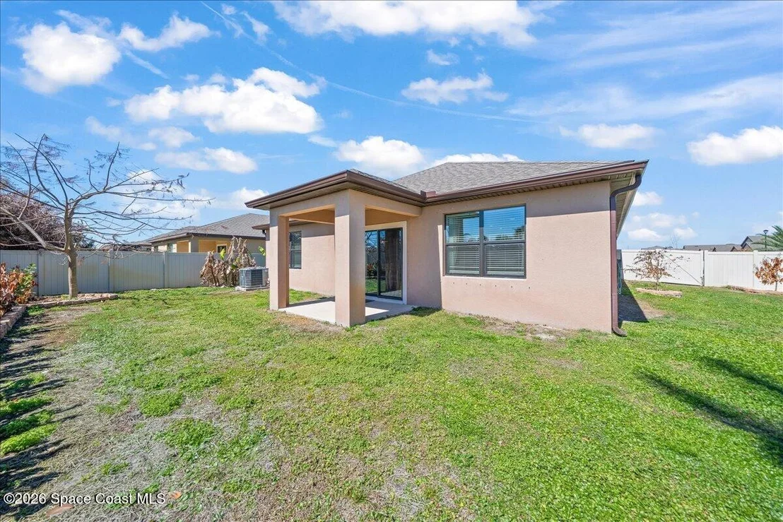 Photo of 7499 Tourmaline Drive