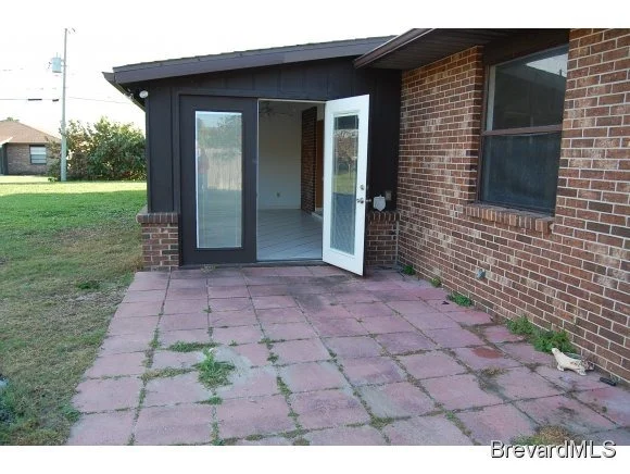 Photo of 5287 Palm