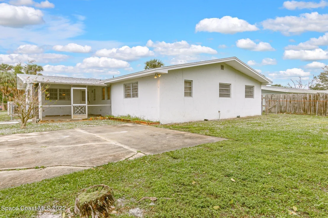 Photo of 107 Lagoon Avenue