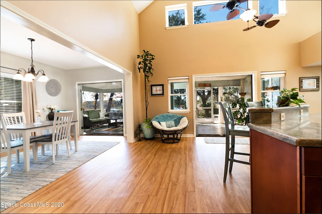 Photo of 1732 Hammock Circle W