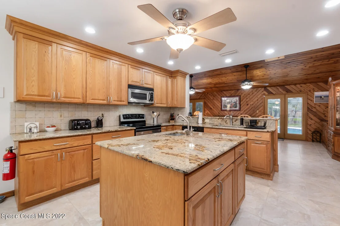 Photo of 3385 Kent Drive