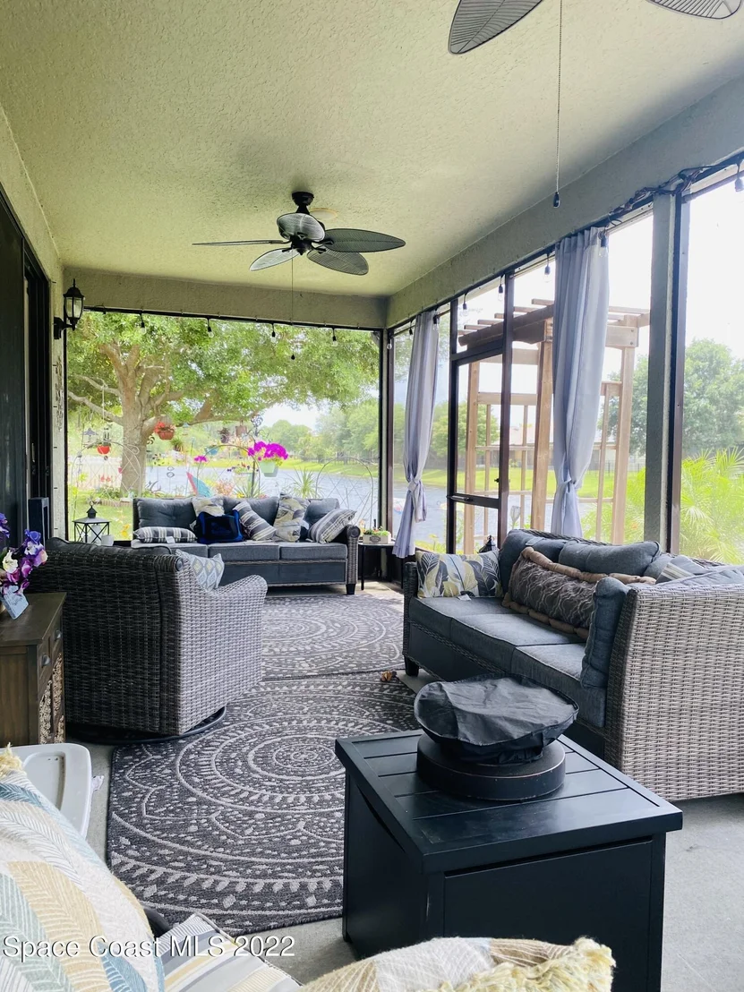 Photo of 1143 Bolle Circle