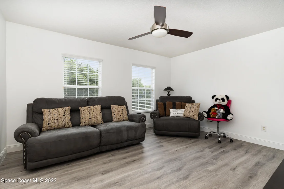 Photo of 1241 Crane Crest Way