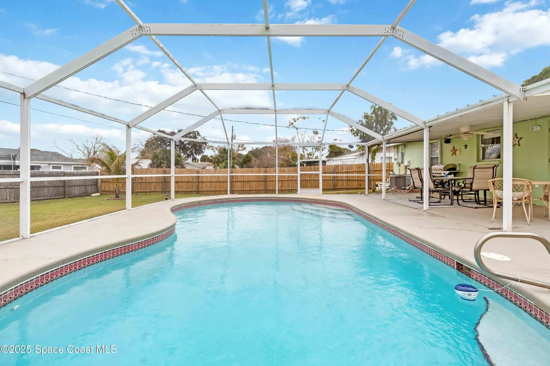 Photo of 215 Capron Road