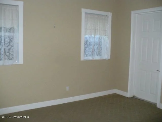Photo of 4383 Long Lake Road