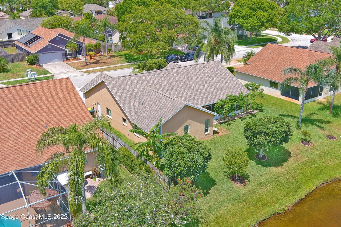Photo of 1005 Pelican Lane