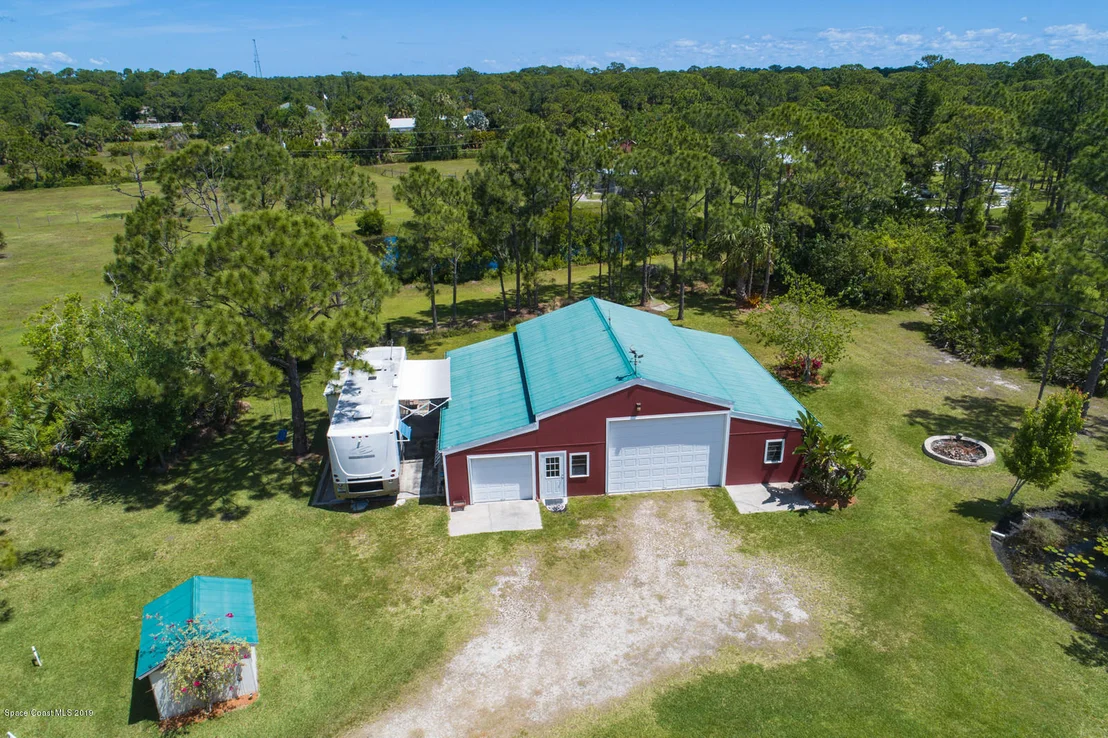 Photo of 1810 Cypress Lake Drive