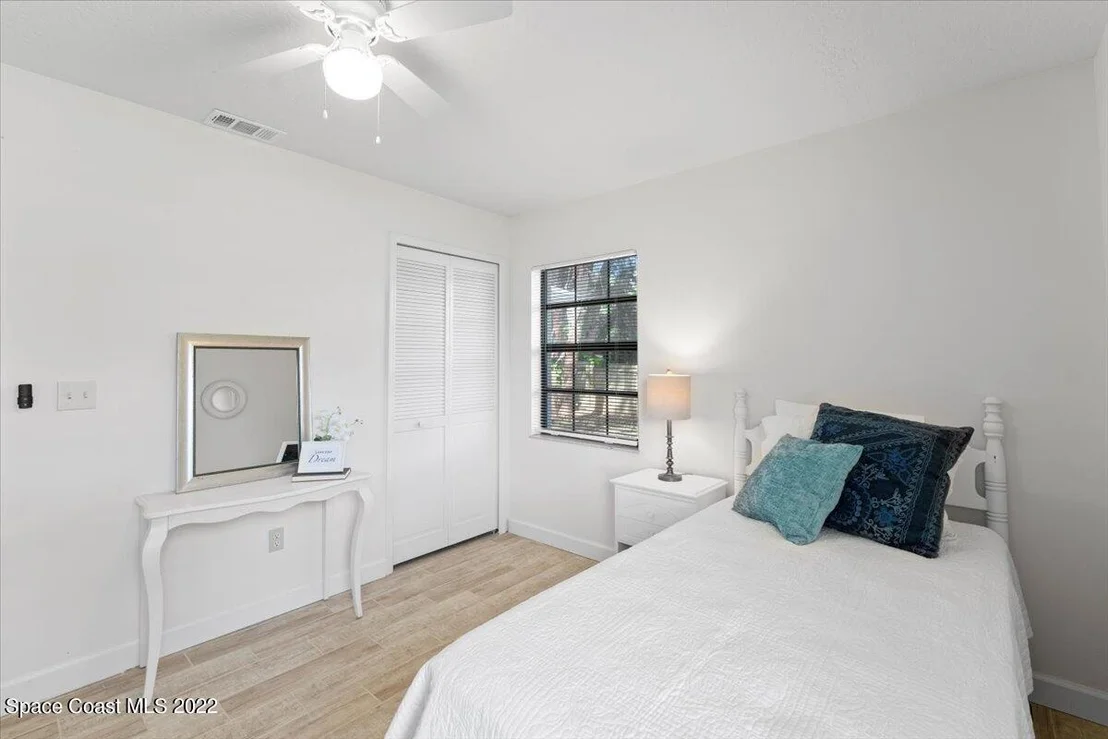 Photo of 6085 Balboa Street