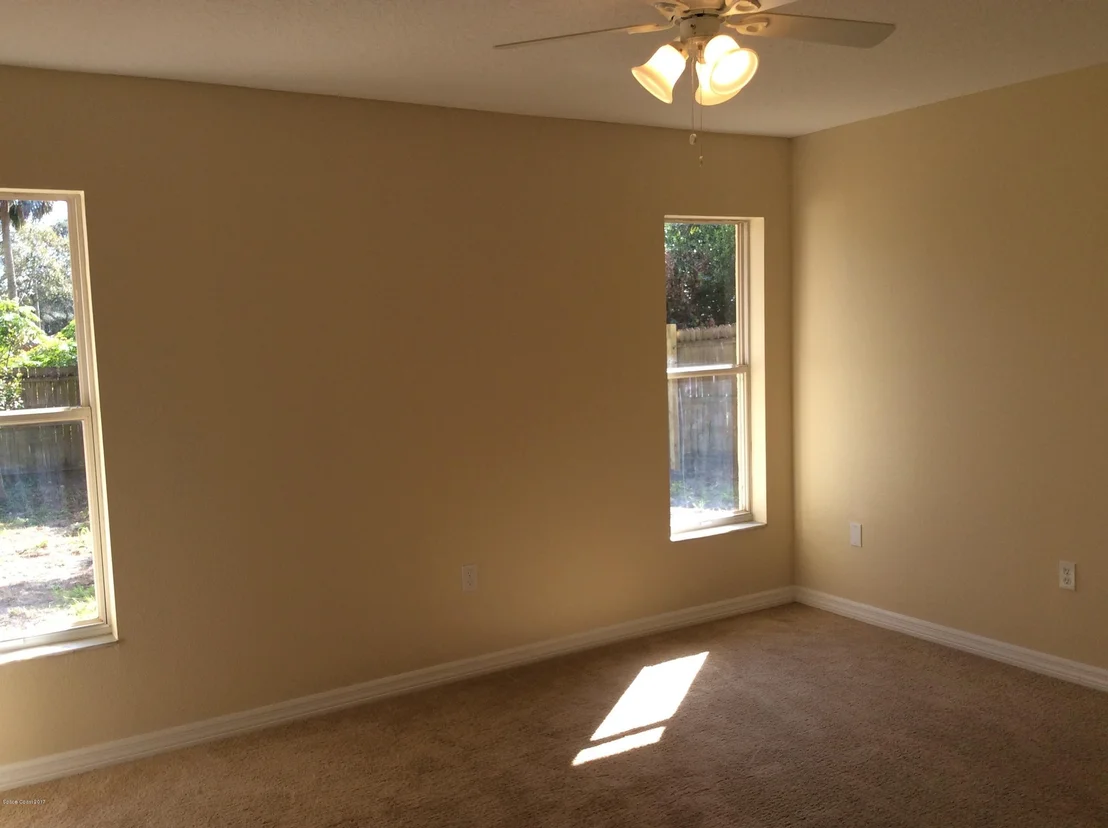 Photo of 6361 Hudson Road