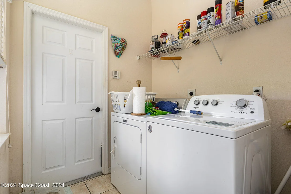 Photo of 4640 Portage Trail