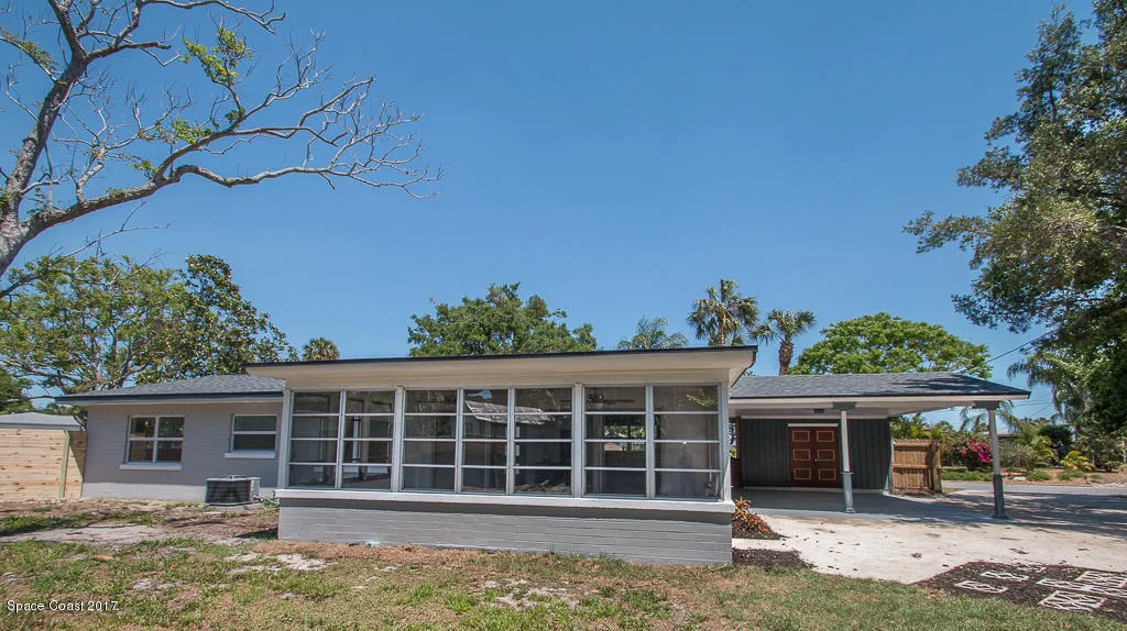 Photo of 3049 Moss Drive