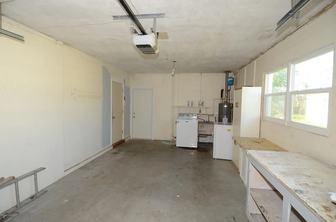Photo of 740 Teak Drive