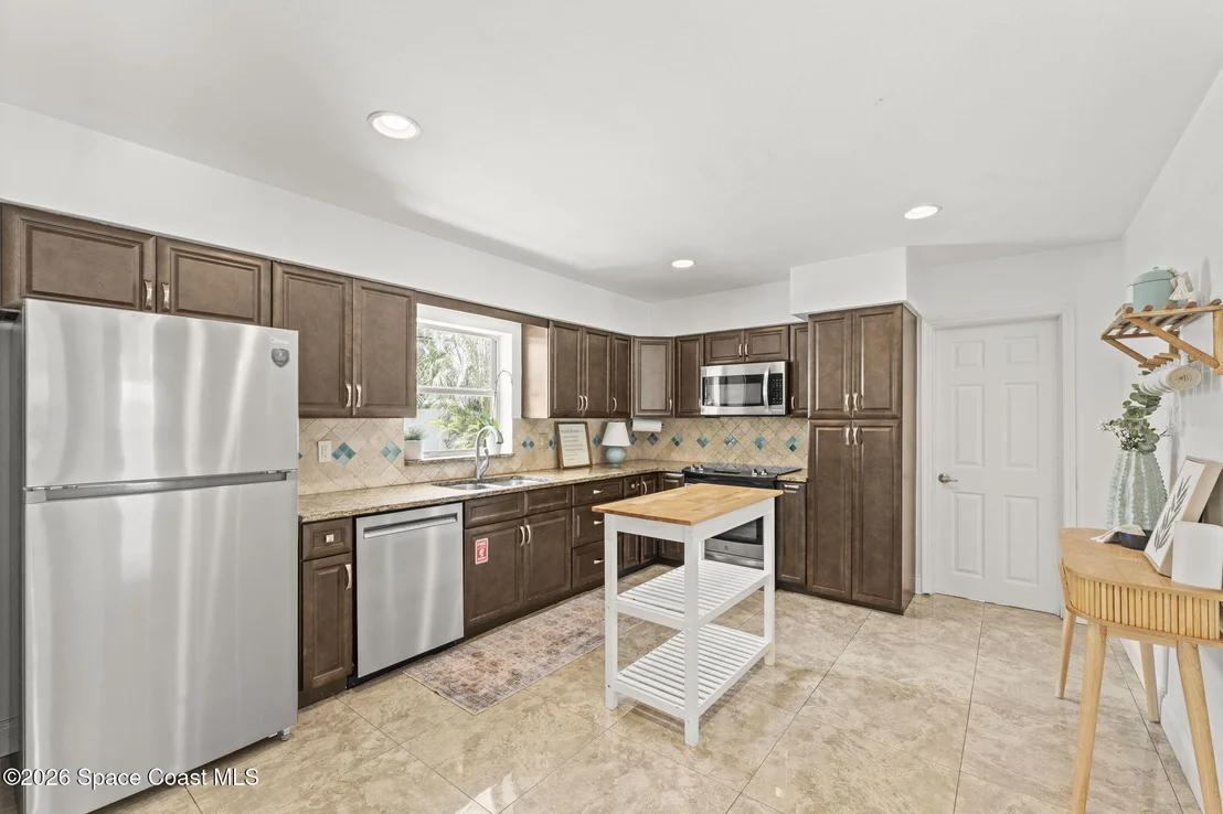 Photo of 415 Hibiscus Trail