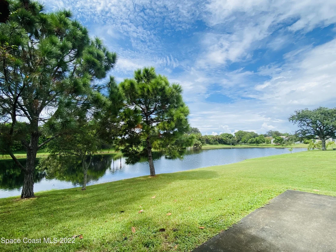 Photo of 8041 Bracken Lane
