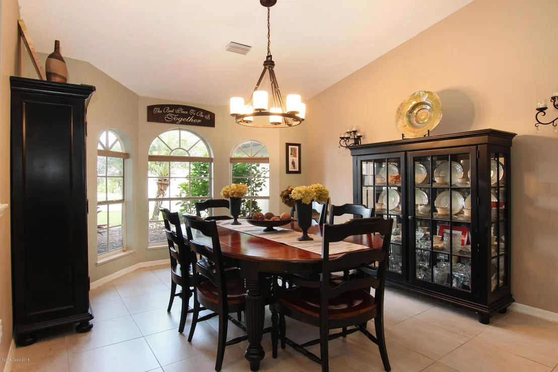 Photo of 971 Somerset Lane