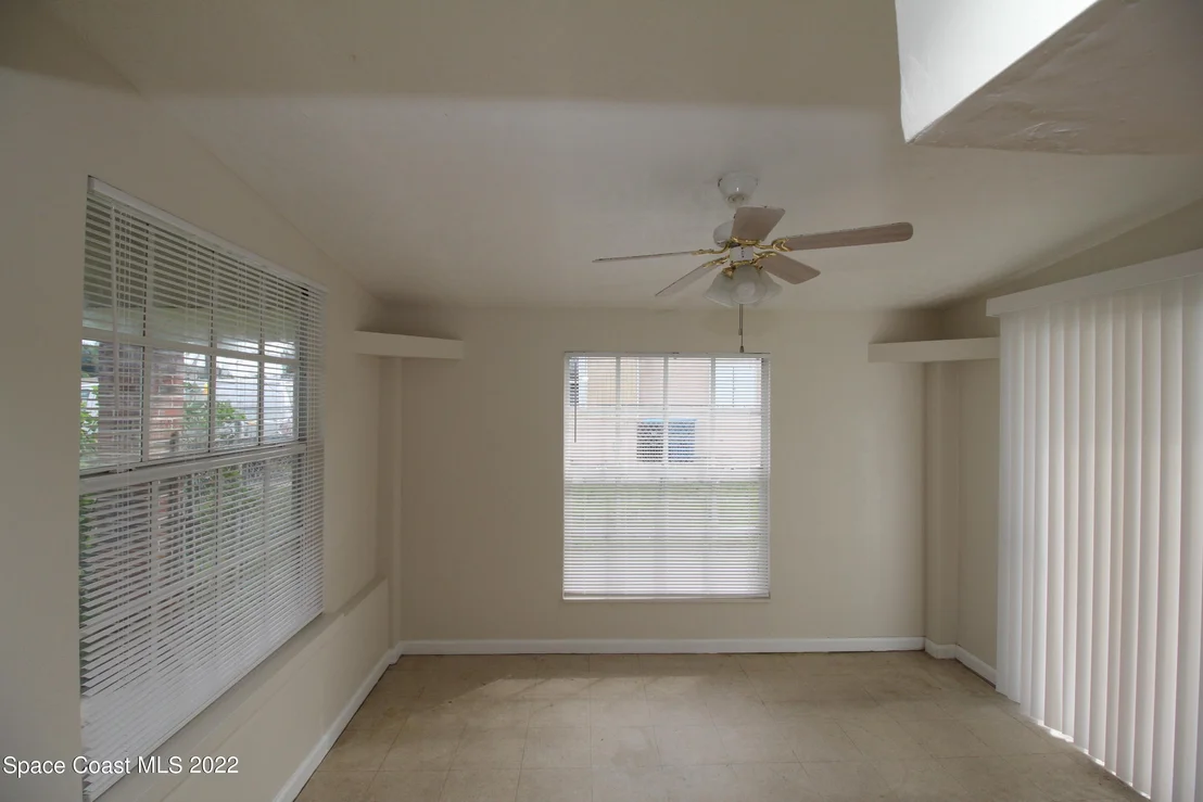 Photo of 3058 Garden Terrace NE
