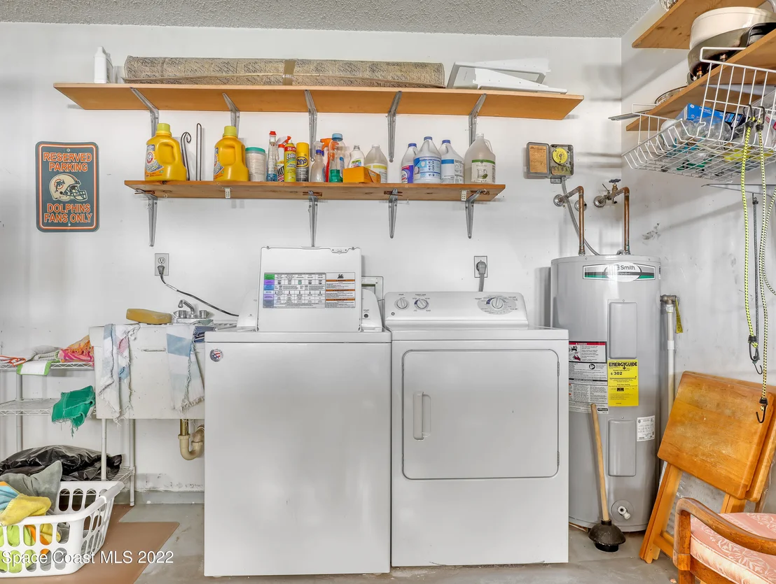 Photo of 2724 Rodeo Drive NE