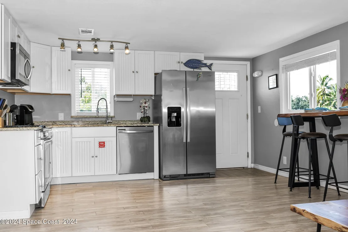 Photo of 492 Dempsey Drive