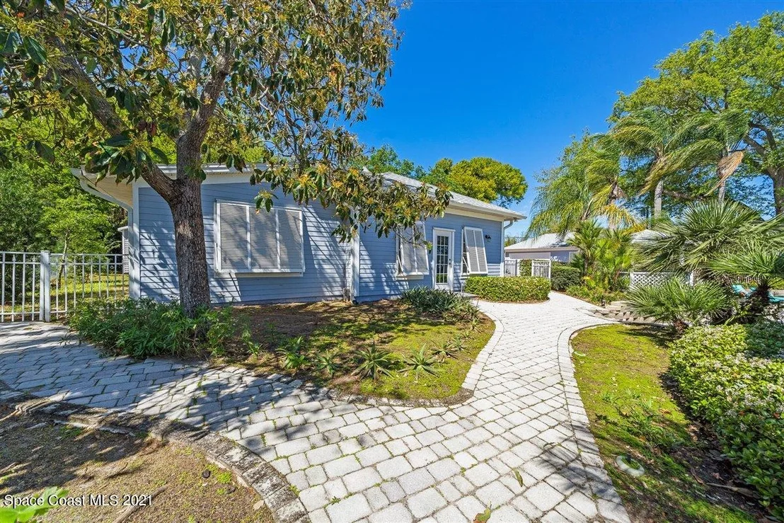 Photo of 515 Rockledge Drive