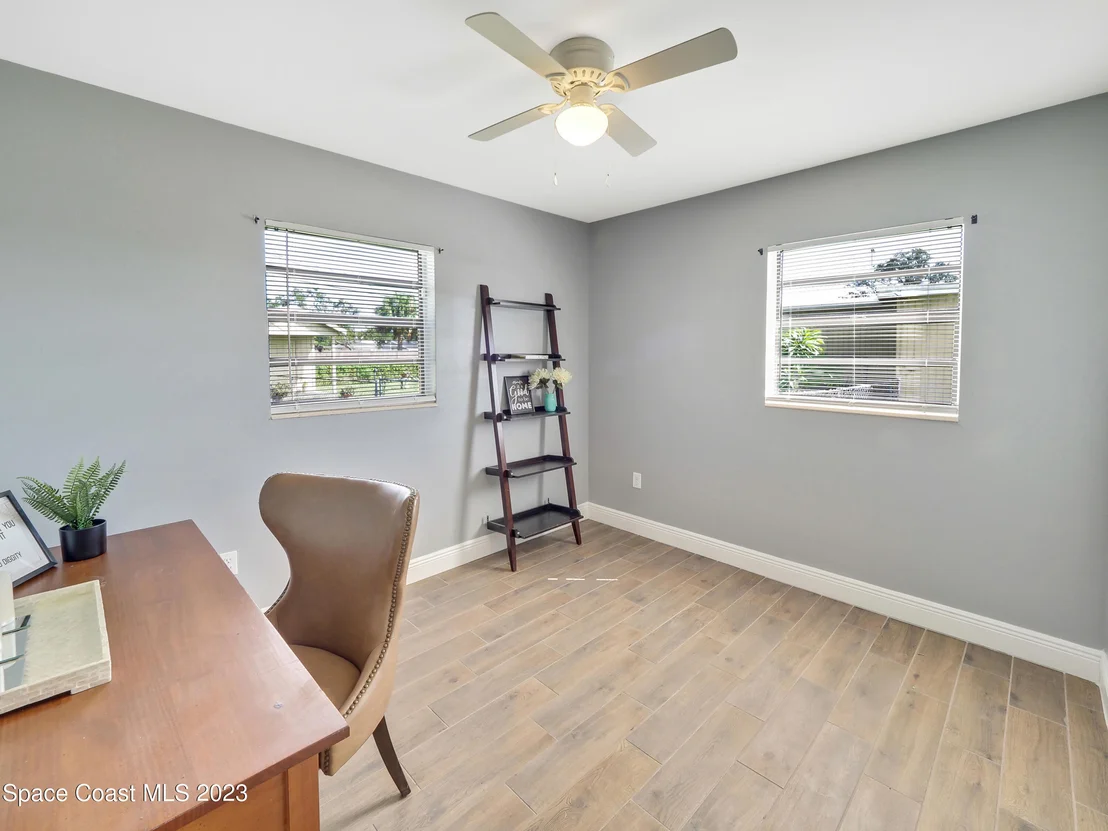 Photo of 2056 Little John Road