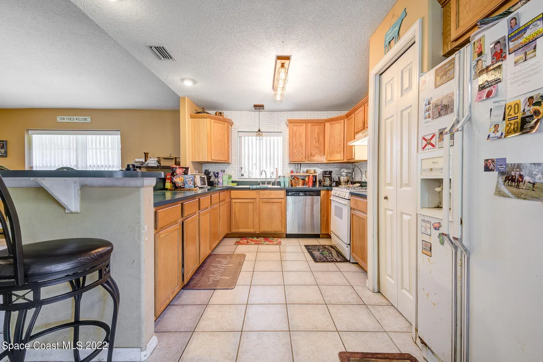 Photo of 4800 Weekend Lane