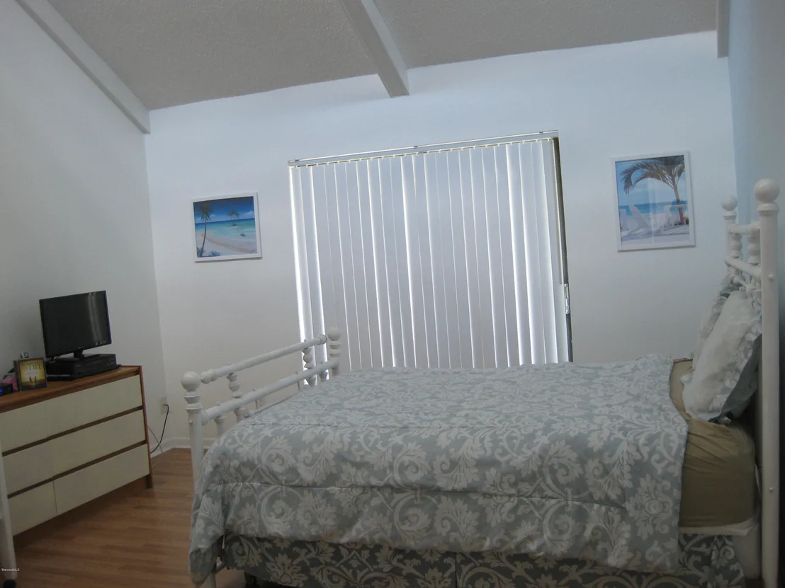 Photo of 654 Doral Lane