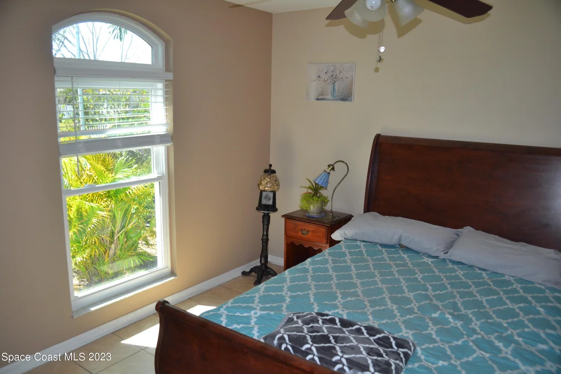 Photo of 834 Honeysuckle Drive
