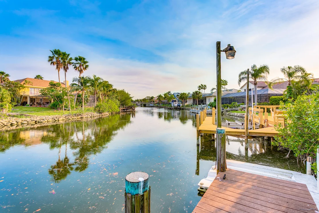 Photo of 465 Lanternback Island Drive