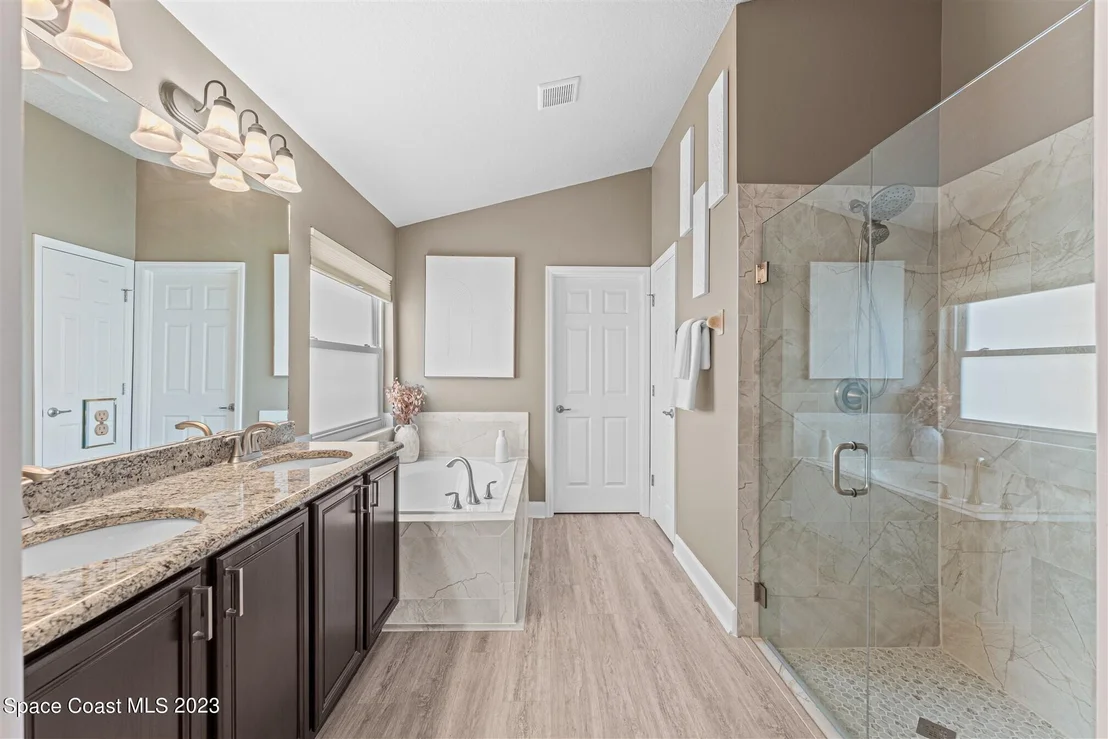 Photo of 1498 Outrigger Circle