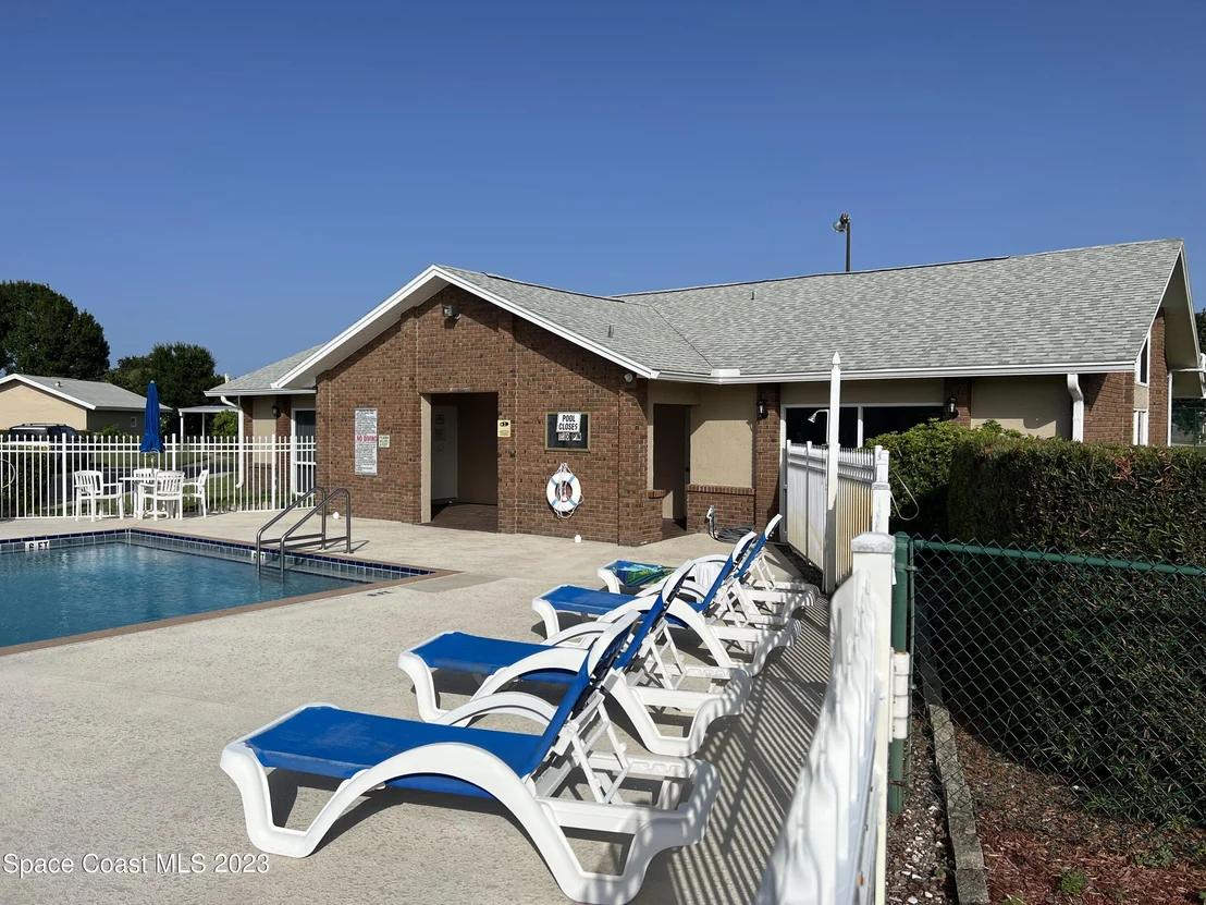 Photo of 1054 S Fork Circle