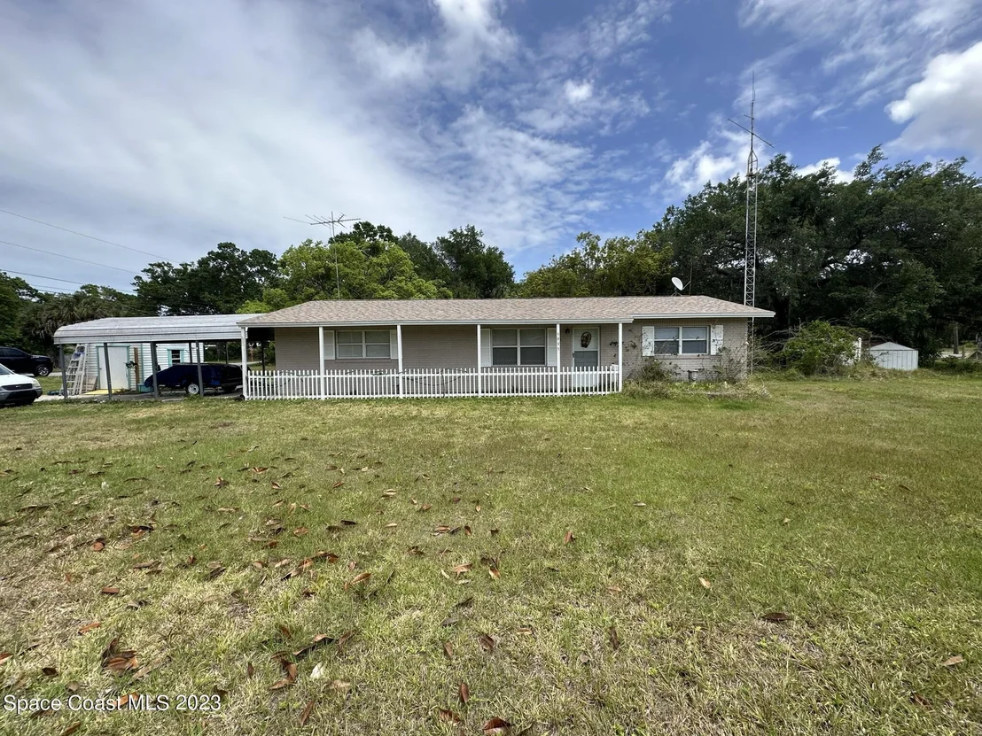 Photo of 5995 Palm Street