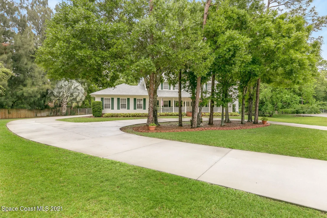 Photo of 2205 Pine Meadow Avenue