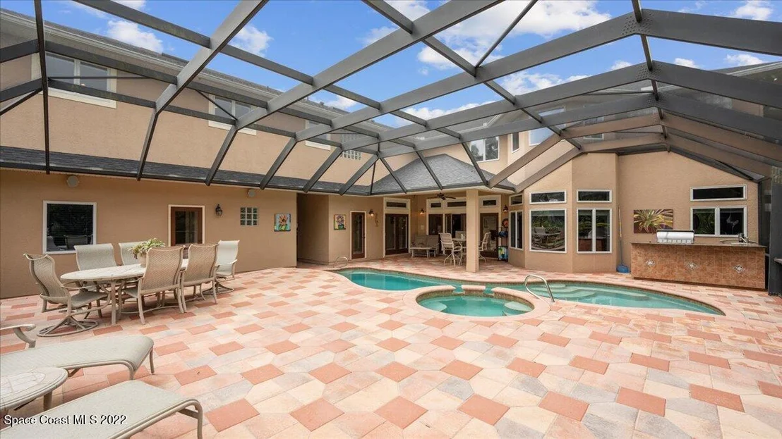 Photo of 873 Oak Park Drive