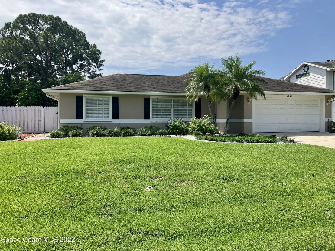 Photo of 5477 Holden Road