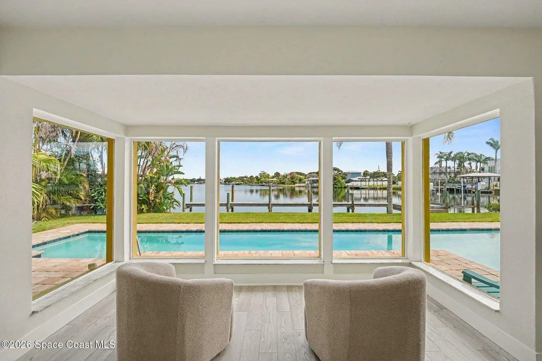 Photo of 1540 Bay Shore Drive