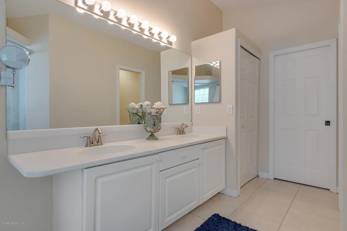 Photo of 3825 Grant Road