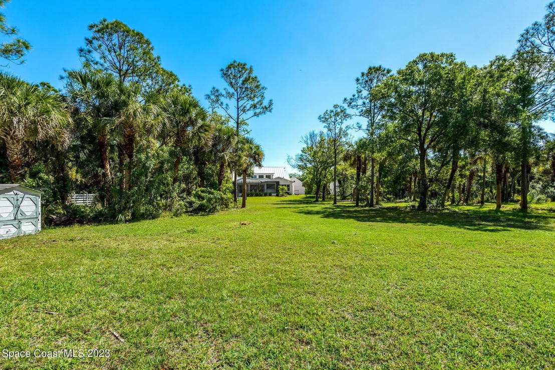 Photo of 5655 Willoughby Drive
