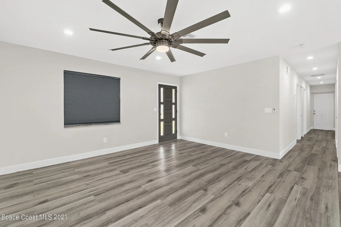 Photo of 1021 Green Road